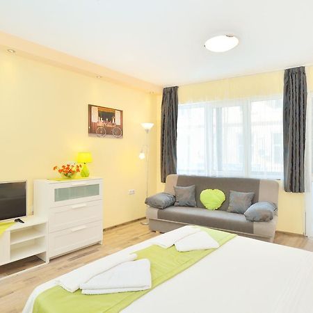 Central Studio 1 Бургас Экстерьер фото