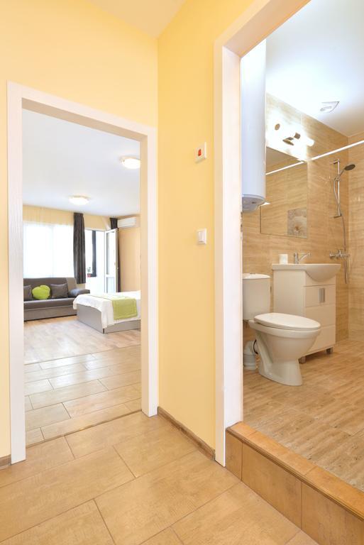 Central Studio 1 Бургас Экстерьер фото