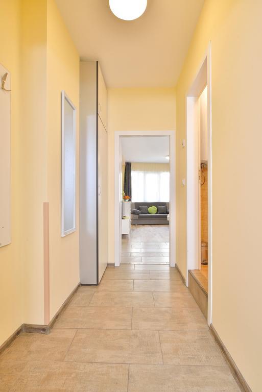 Central Studio 1 Бургас Экстерьер фото