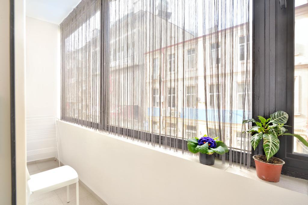 Central Studio 1 Бургас Экстерьер фото