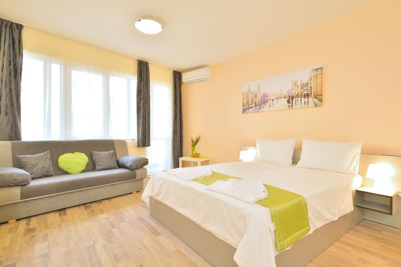 Central Studio 1 Бургас Экстерьер фото